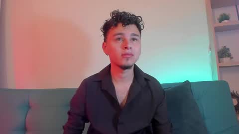 Andrew online show from September 2025 02:52:02 PM