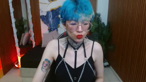 lyra_tay online show from March 2026 11:26:02 AM