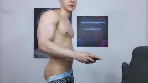 Snapshot of lysan_corv chatting on June 2026 01:42:02 PM Lysan online show from June 2026 01:42:02 PM