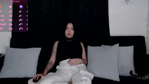 lyshana online show from March 2025 11:19:01 AM