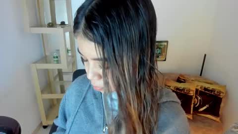 Mila online show from February 2025 02:12:01 PM