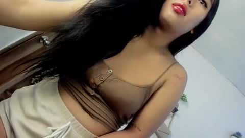 Snapshot of m1ssjanelana69 chatting on June 2026 12:00:01 AM Janelovesu online show from June 2026 12:00:01 AM
