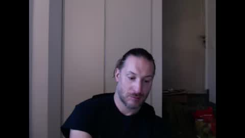 Snapshot of m4rduk81 chatting on January 2025 07:06:01 AM m4rduk online show from January 2025 07:06:01 AM