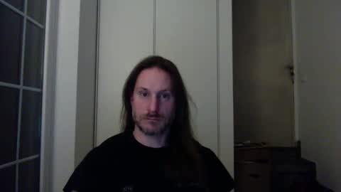 Snapshot of m4rduk81 chatting on January 2025 10:34:01 PM m4rduk online show from January 2025 10:34:01 PM