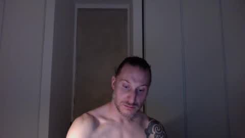 Snapshot of m4rduk81 chatting on October 2025 07:34:02 PM m4rduk online show from October 2025 07:34:02 PM