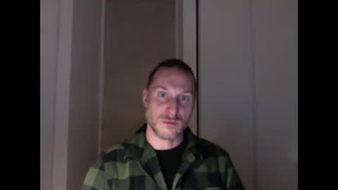 Snapshot of m4rduk81 chatting on October 2025 05:36:02 PM m4rduk online show from October 2025 05:36:02 PM