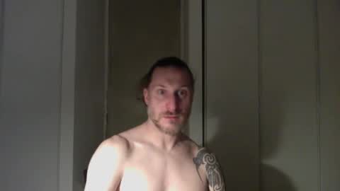 m4rduk online show from January 2026 07:27:01 PM