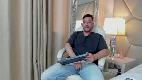 Matt De Luca online show from October 2025 06:16:02 PM