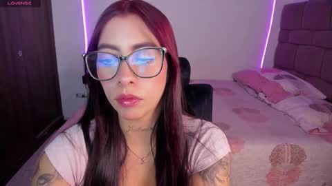 Sara online show from February 2026 04:43:02 AM