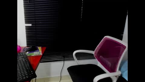 Snapshot of mabel_01 chatting on November 2025 02:49:02 PM mabel_01 online show from November 2025 02:49:02 PM