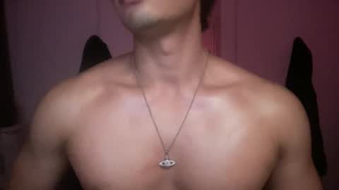 Maccain online show from October 2025 09:34:01 PM