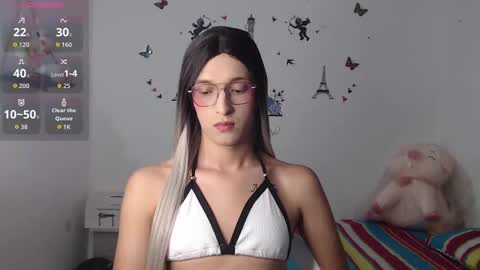 Snapshot of macarena_05_ chatting on September 2025 04:36:01 AM macarena_05_ online show from September 2025 04:36:01 AM