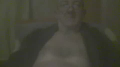 Snapshot of macbewdekan25 chatting on May 2026 11:04:01 AM macbewdekan25 online show from May 2026 11:04:01 AM