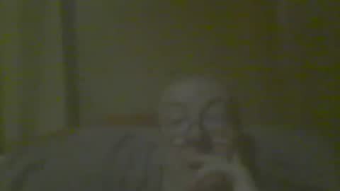 Snapshot of macbewdekan25 chatting on May 2026 04:24:02 PM macbewdekan25 online show from May 2026 04:24:02 PM