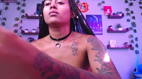 Snapshot of macey_hairy chatting on December 2024 02:17:02 PM Macey Elliot Modelo Independiente online show from December 2024 02:17:02 PM