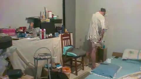 Snapshot of machoalex chatting on April 2026 07:35:01 AM MACHOLIVRE online show from April 2026 07:35:01 AM