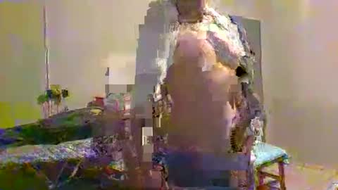 Snapshot of machoalex chatting on May 2026 05:37:02 AM MACHOLIVRE online show from May 2026 05:37:02 AM