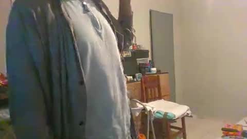 Snapshot of machoalex chatting on June 2026 08:06:01 AM MACHOLIVRE online show from June 2026 08:06:01 AM