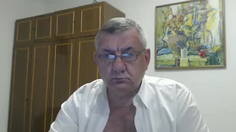Macho online show from December 2025 10:05:02 PM