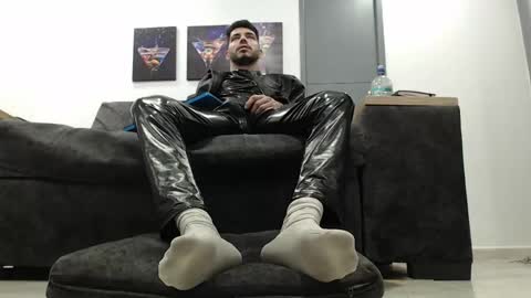 instagram mackdanielsx online show from April 2026 10:10:02 PM