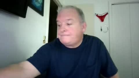 Snapshot of mackdocc001 chatting on October 2025 03:31:02 PM mackdocc001 online show from October 2025 03:31:02 PM