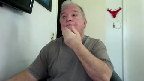 Snapshot of mackdocc001 chatting on October 2025 03:13:01 PM mackdocc001 online show from October 2025 03:13:01 PM