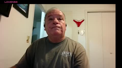 Snapshot of mackdocc001 chatting on November 2025 10:50:02 AM mackdocc001 online show from November 2025 10:50:02 AM