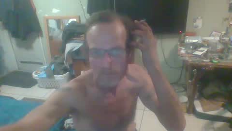 Snapshot of mackdog1369 chatting on December 2024 09:17:02 AM mackdog1369 online show from December 2024 09:17:02 AM