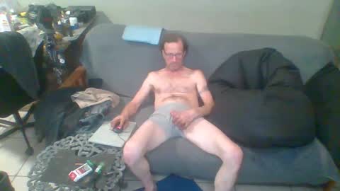 Snapshot of mackdog1369 chatting on February 2025 06:53:01 PM mackdog1369 online show from February 2025 06:53:01 PM