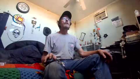 Snapshot of mackdog1369 chatting on November 2025 07:52:02 PM mackdog1369 online show from November 2025 07:52:02 PM