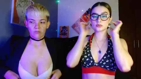 Noah Askew online show from October 2025 11:11:02 PM