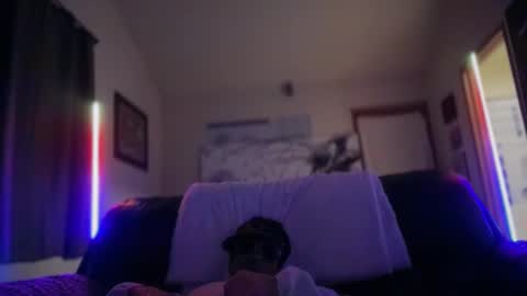 MackinCaliAllDay online show from October 2025 10:19:02 AM