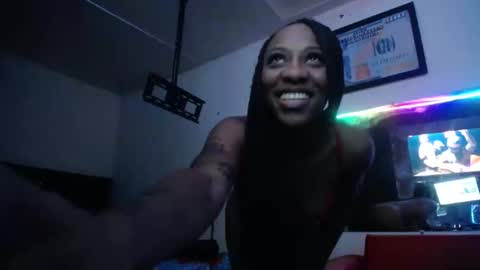 Snapshot of maclein2023 chatting on November 2025 06:02:01 PM maclein2025 online show from November 2025 06:02:01 PM