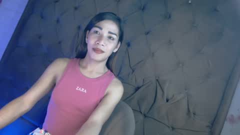 Snapshot of madalina1992 chatting on January 2025 05:41:02 AM madalina1992 online show from January 2025 05:41:02 AM