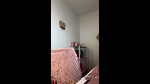 madam_glam online show from February 2026 02:17:02 PM