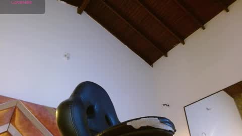 madame ibby online show from October 2025 12:59:02 PM