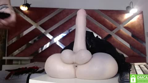 madame ibby online show from February 2026 12:56:01 PM