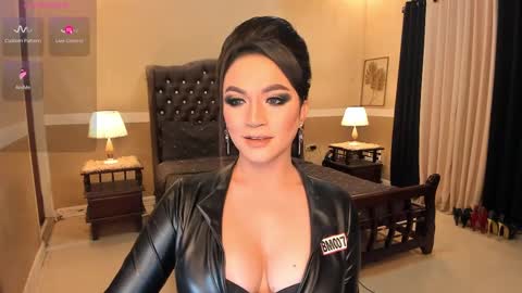 Alison Kloss online show from February 2025 10:53:01 PM