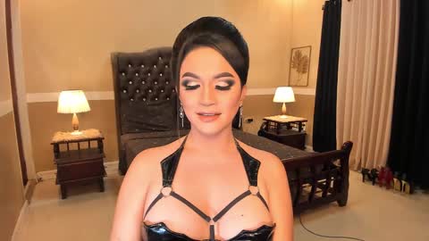 Alison Kloss online show from March 2025 02:17:01 AM