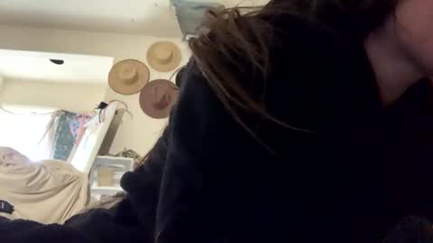 SummerPeach online show from December 2024 08:07:01 PM