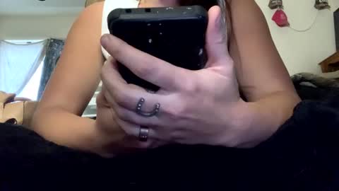 SummerPeach online show from December 2024 11:28:01 PM