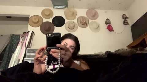 SummerPeach online show from January 2025 05:33:01 AM