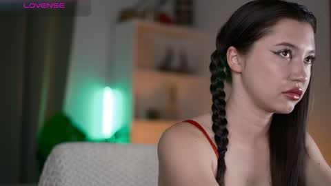 Snapshot of maddi_s_here chatting on May 2026 02:18:01 AM Maddi online show from May 2026 02:18:01 AM