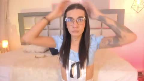 Snapshot of maddie_ray_ chatting on July 2026 06:06:02 AM Maddie Ray online show from July 2026 06:06:02 AM
