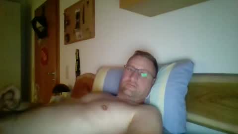 Maddin online show from November 2025 06:51:01 PM