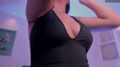 Maddison online show from October 2025 07:26:02 PM