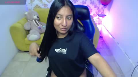 Snapshot of maddisson_m chatting on September 2025 08:42:01 PM maddisson_m online show from September 2025 08:42:01 PM