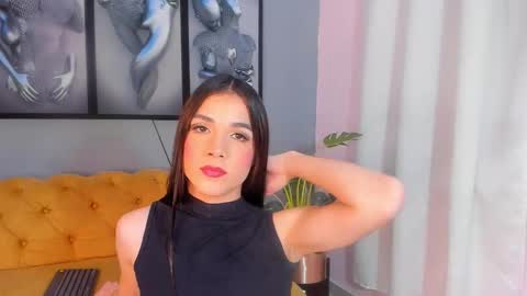 Maddy Moon  online show from November 2025 04:34:01 AM