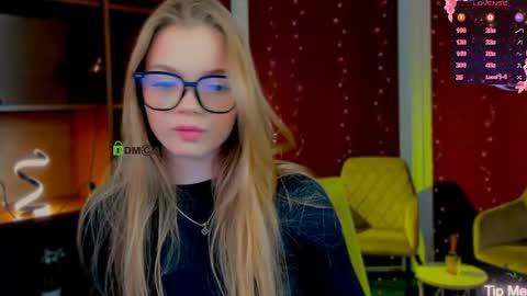 maddy moah online show from April 2026 01:41:02 PM