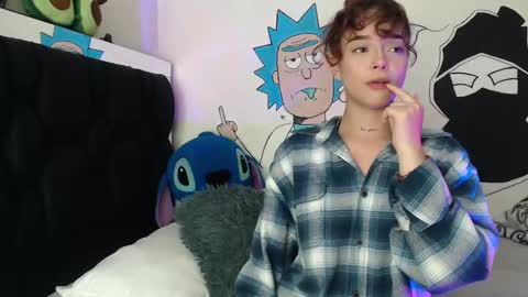 maddy_perezz_ online show from September 2025 12:12:01 AM